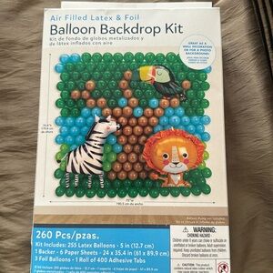 Balloon Backdrop Kit, NEW, Animal Theme, So Fun